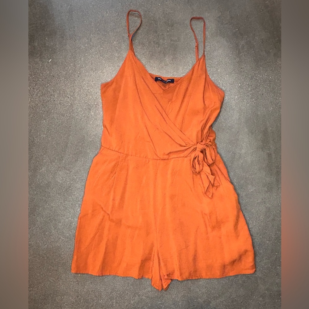 Flowy shorts romper